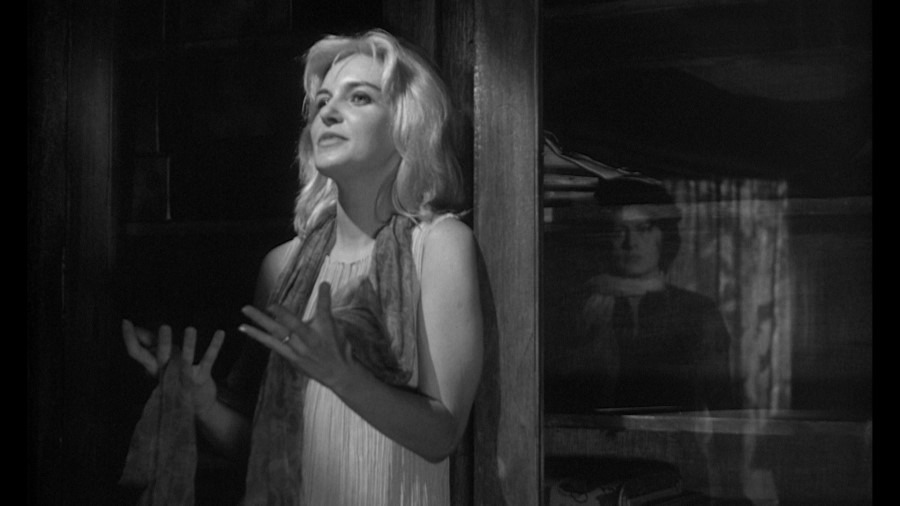 Screen capture from The Fugitive Kind