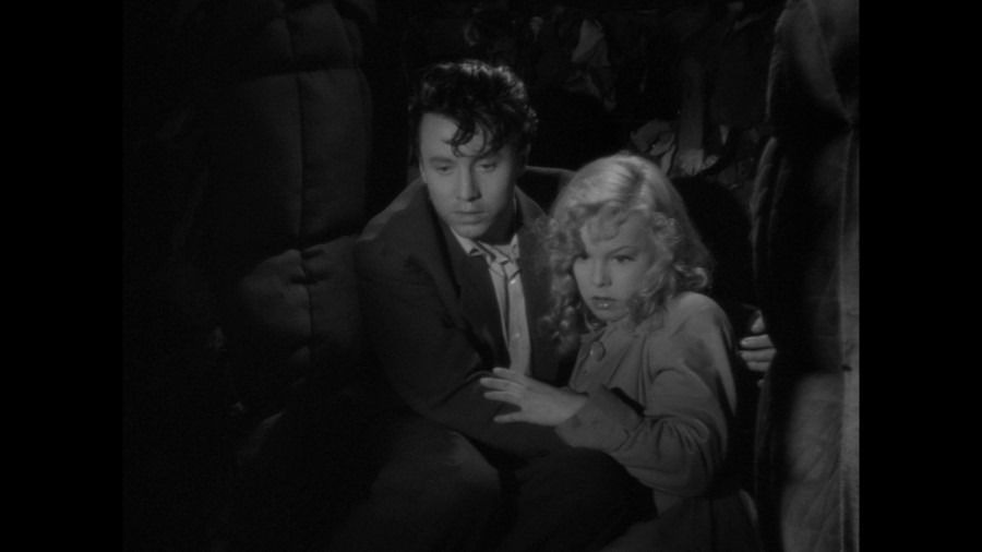 Screen capture from Manon