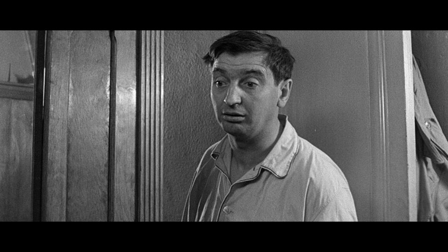 Screen capture from The 400 Blows