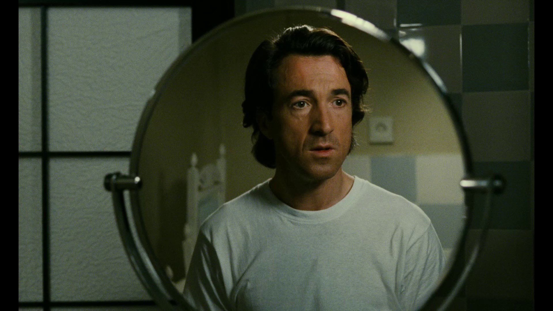 Screen capture from Torment (L’enfer)