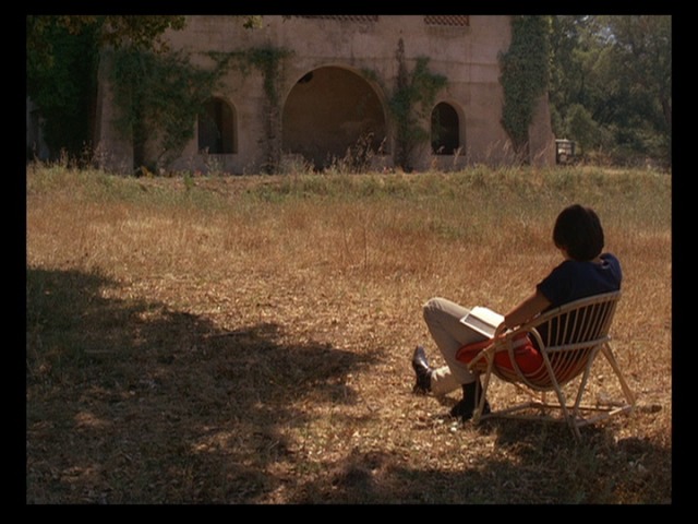 Screen capture from La collectionneuse