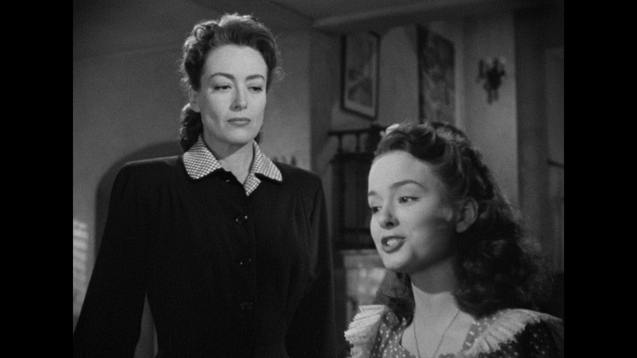 Screen capture from Mildred Pierce