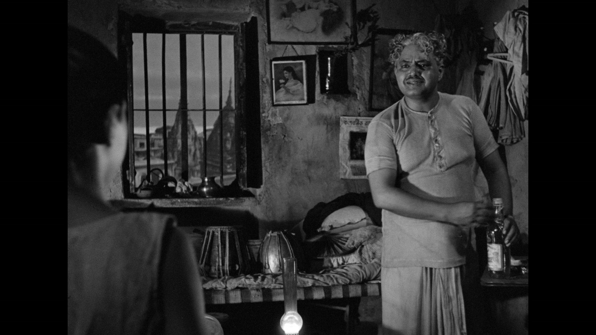 Screen capture from Aparajito