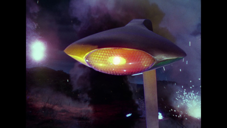 Screen capture from The War of the Worlds