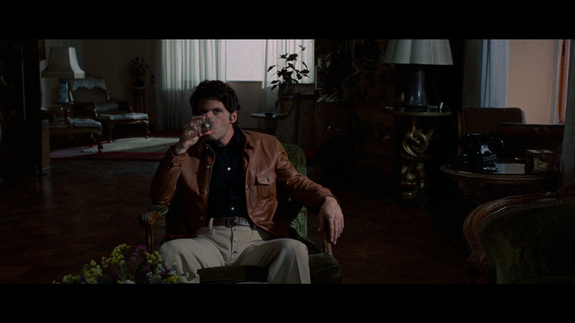Screen capture from The Bird with the Crystal Plumage