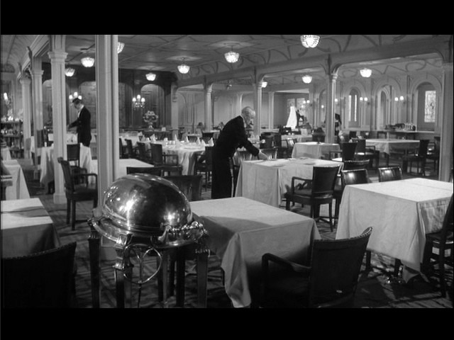 Screen capture from A Night to Remember