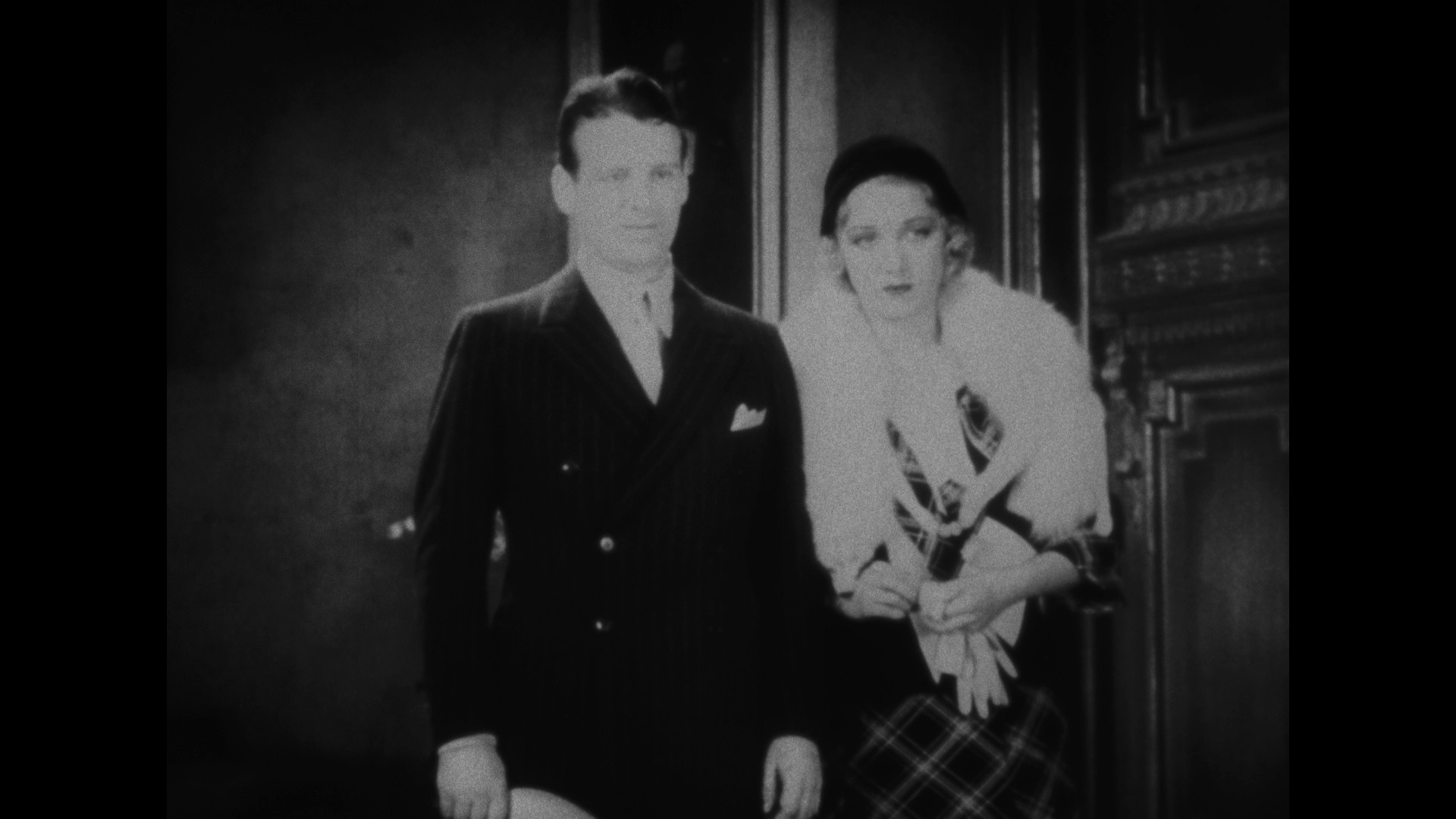 Screen capture from Freaks / The Unknown / The Mystic: Tod Browning’s Sideshow Shockers