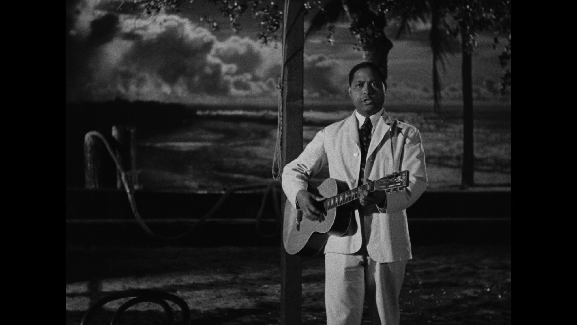Screen capture from I Walked with a Zombie / The Seventh Victim: Produced by Val Lewton