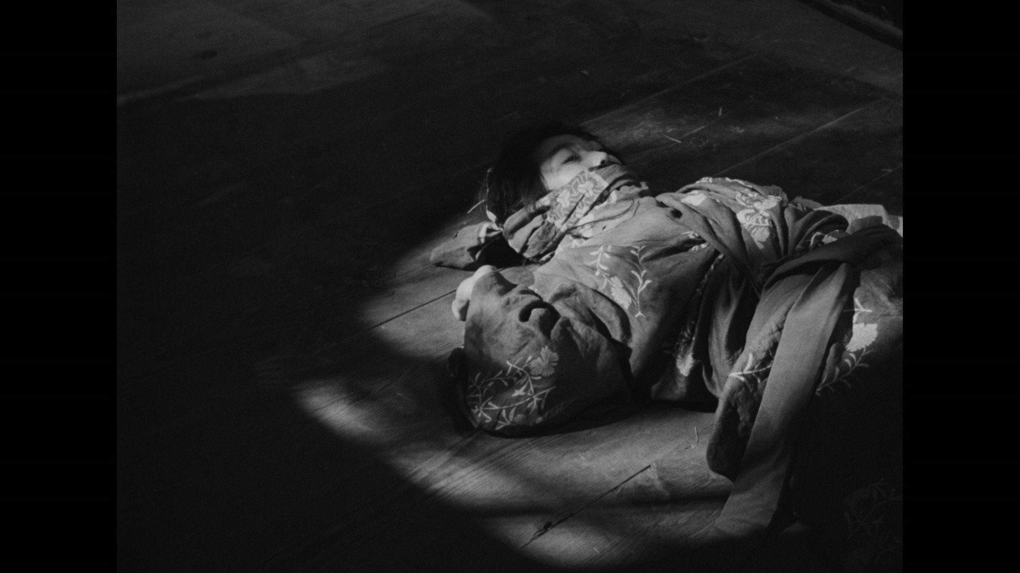 Screen capture from Ugetsu