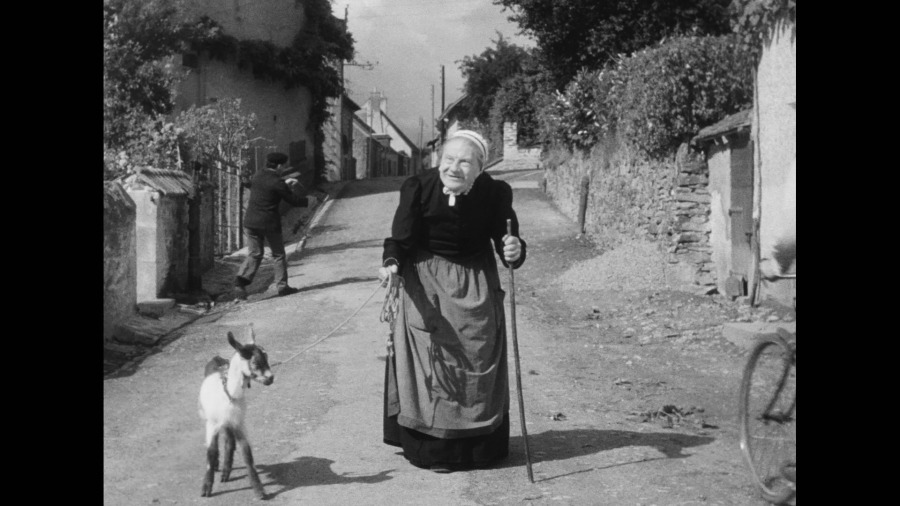 Screen capture from Jour de fête