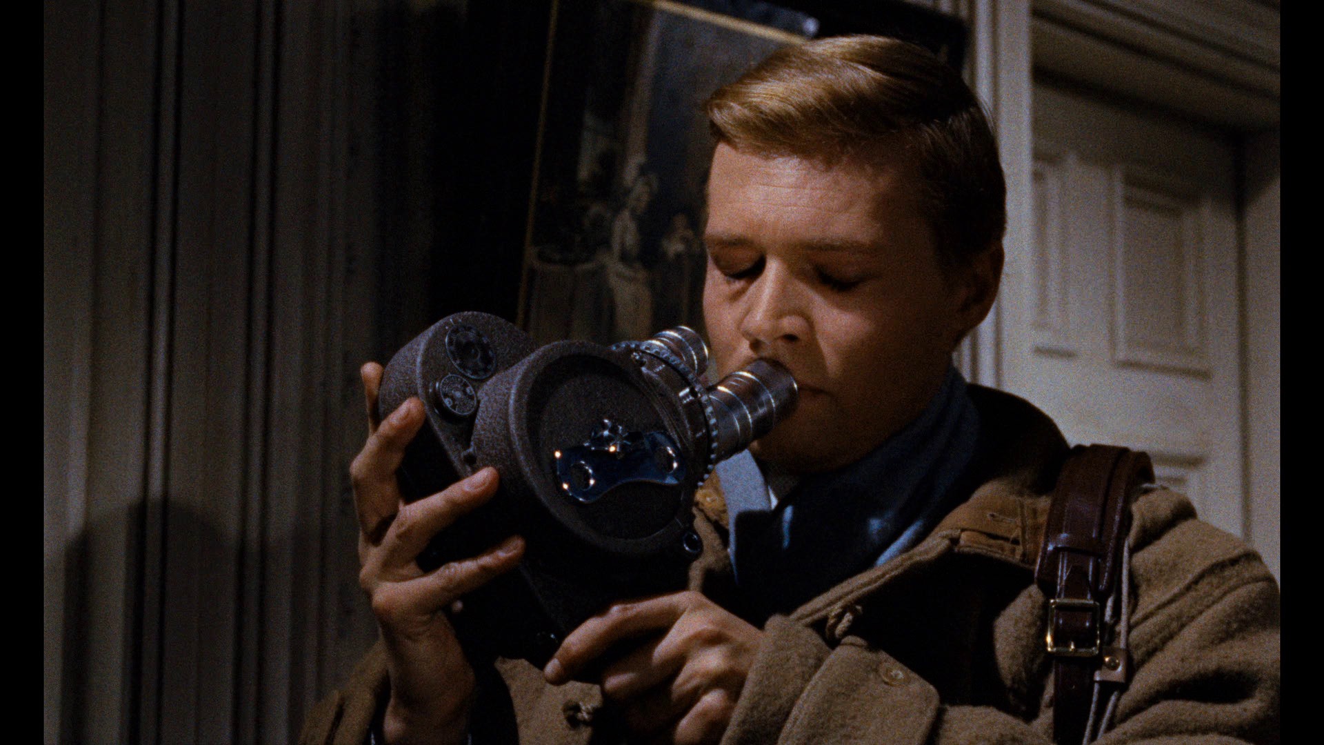 Screen capture from Peeping Tom