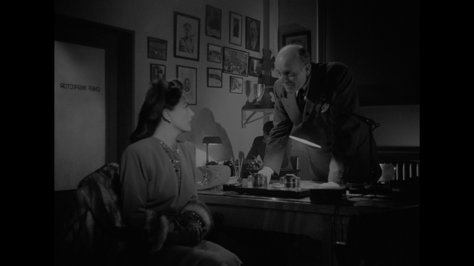 Screen capture from Mildred Pierce