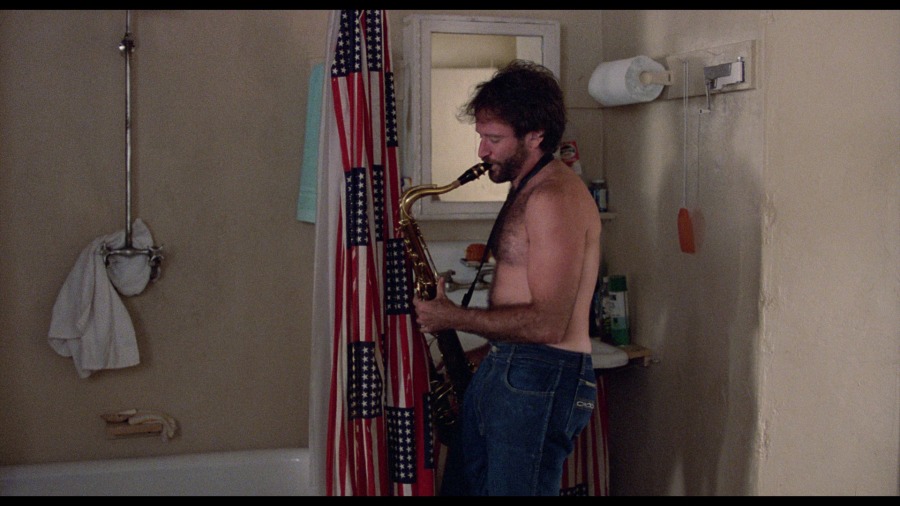 Screen capture from Moscow on the Hudson