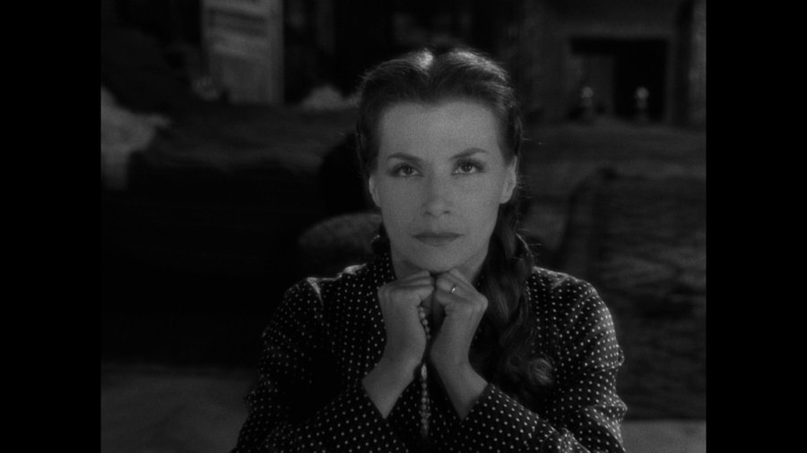 Screen capture from Diabolique