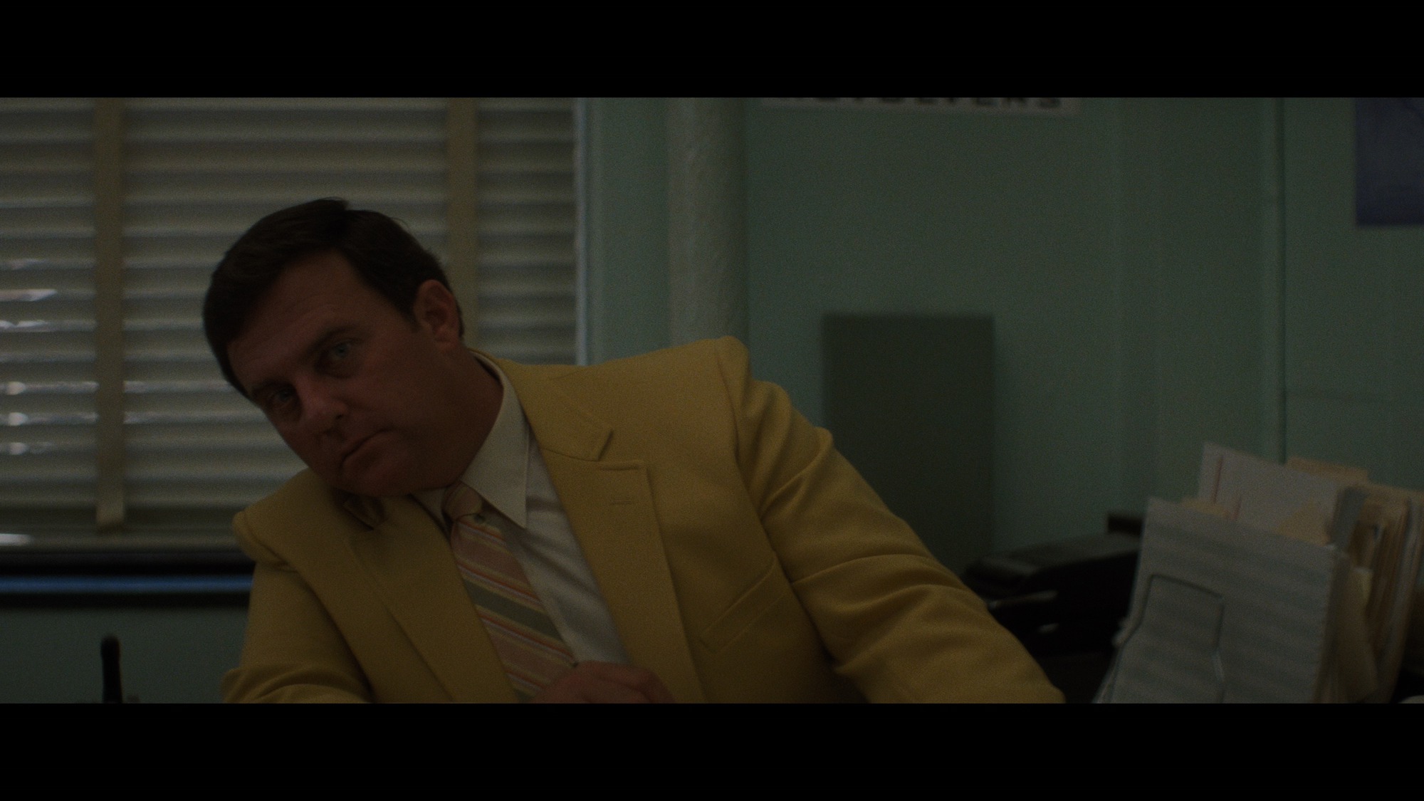 Screen capture from Blue Velvet