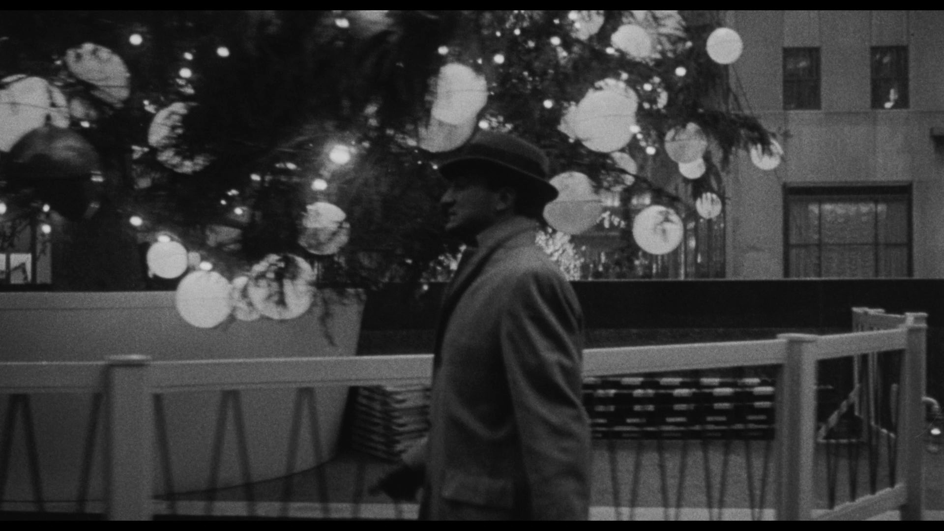 Screen capture from Blast of Silence
