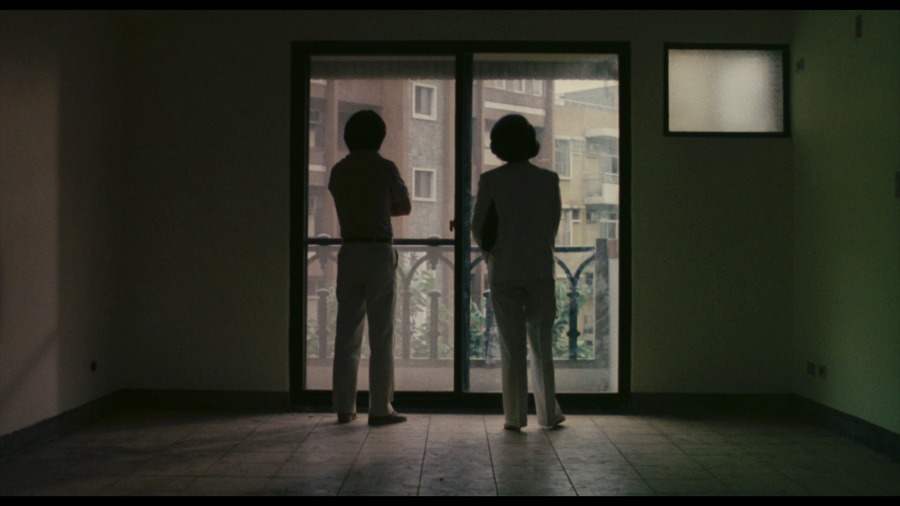 Screen capture from Law of the Border / Taipei Story