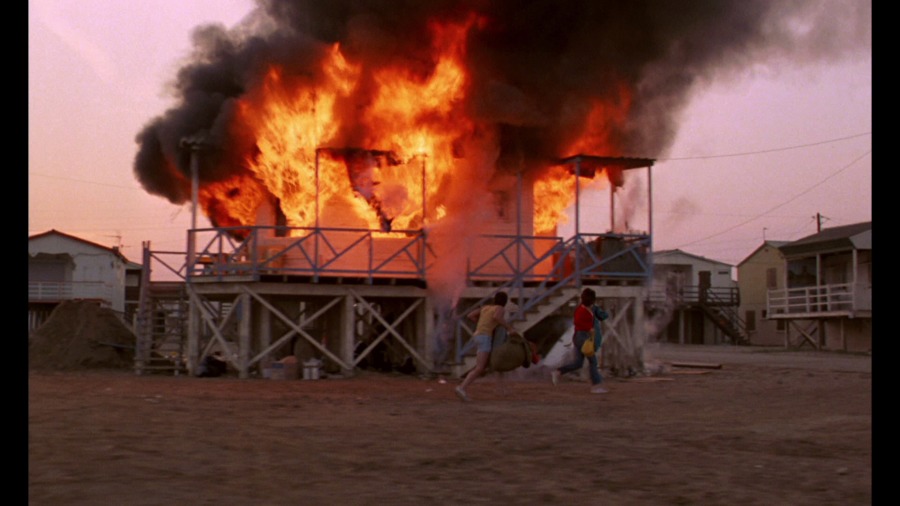 Screen capture from Betty Blue