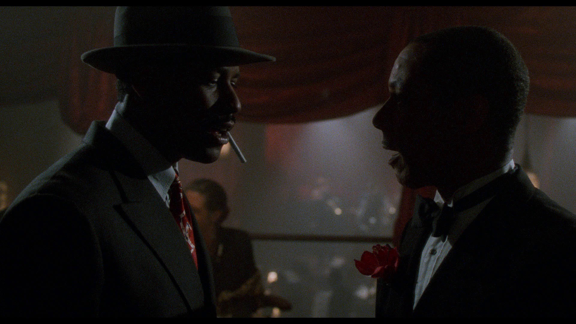 Screen capture from Devil in a Blue Dress