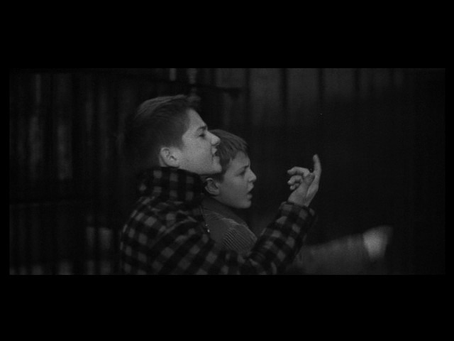 Screen capture from The 400 Blows