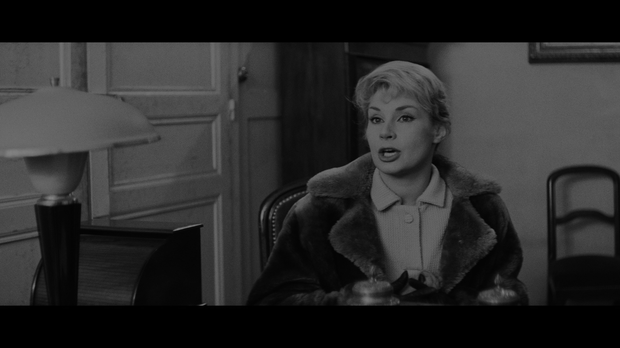 Screen capture from The 400 Blows with Antoine and Colette