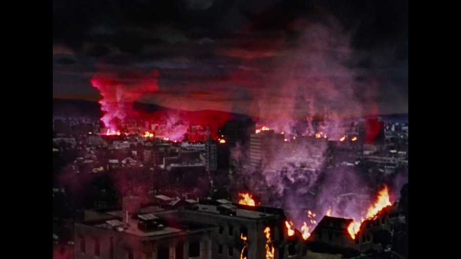 Screen capture from The War of the Worlds