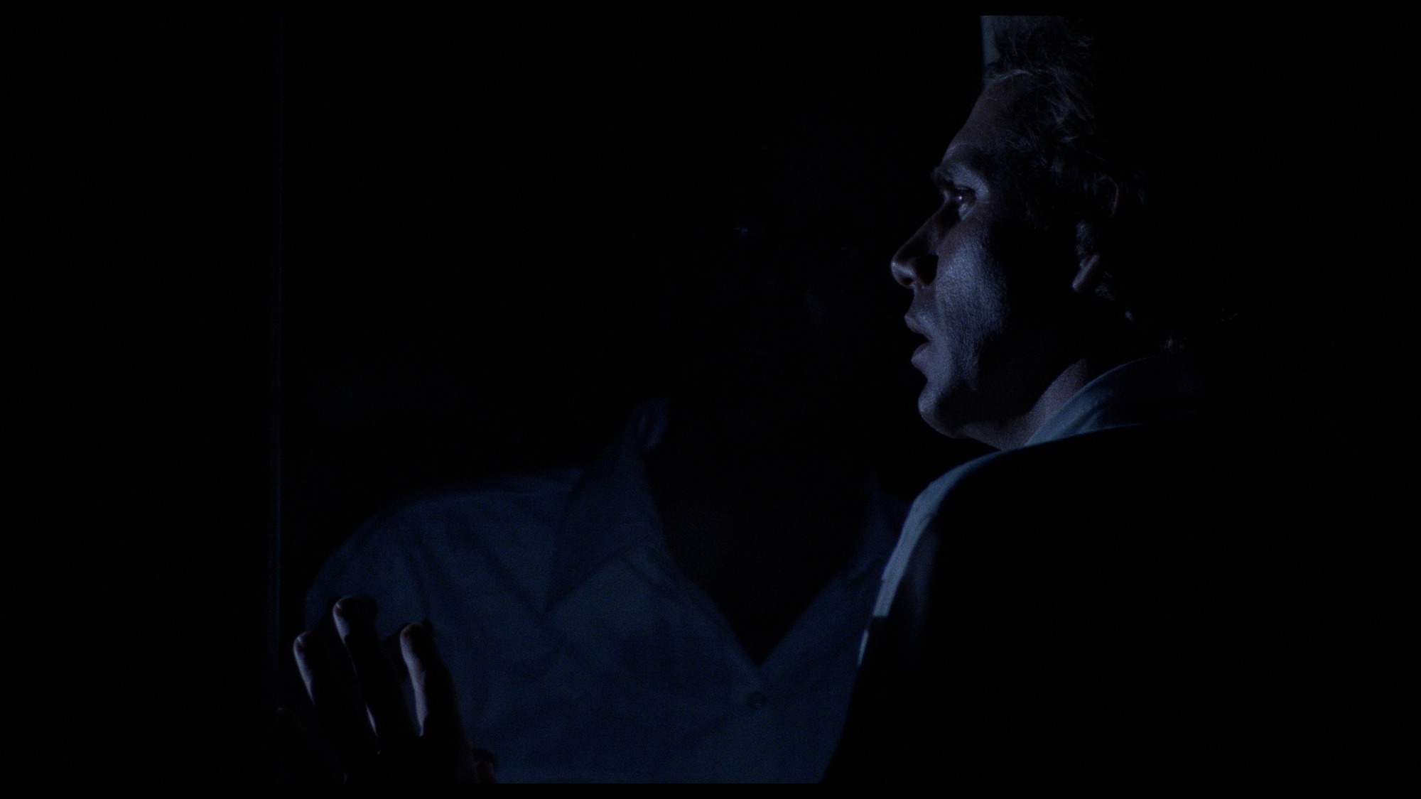 Screen capture from Blood Simple