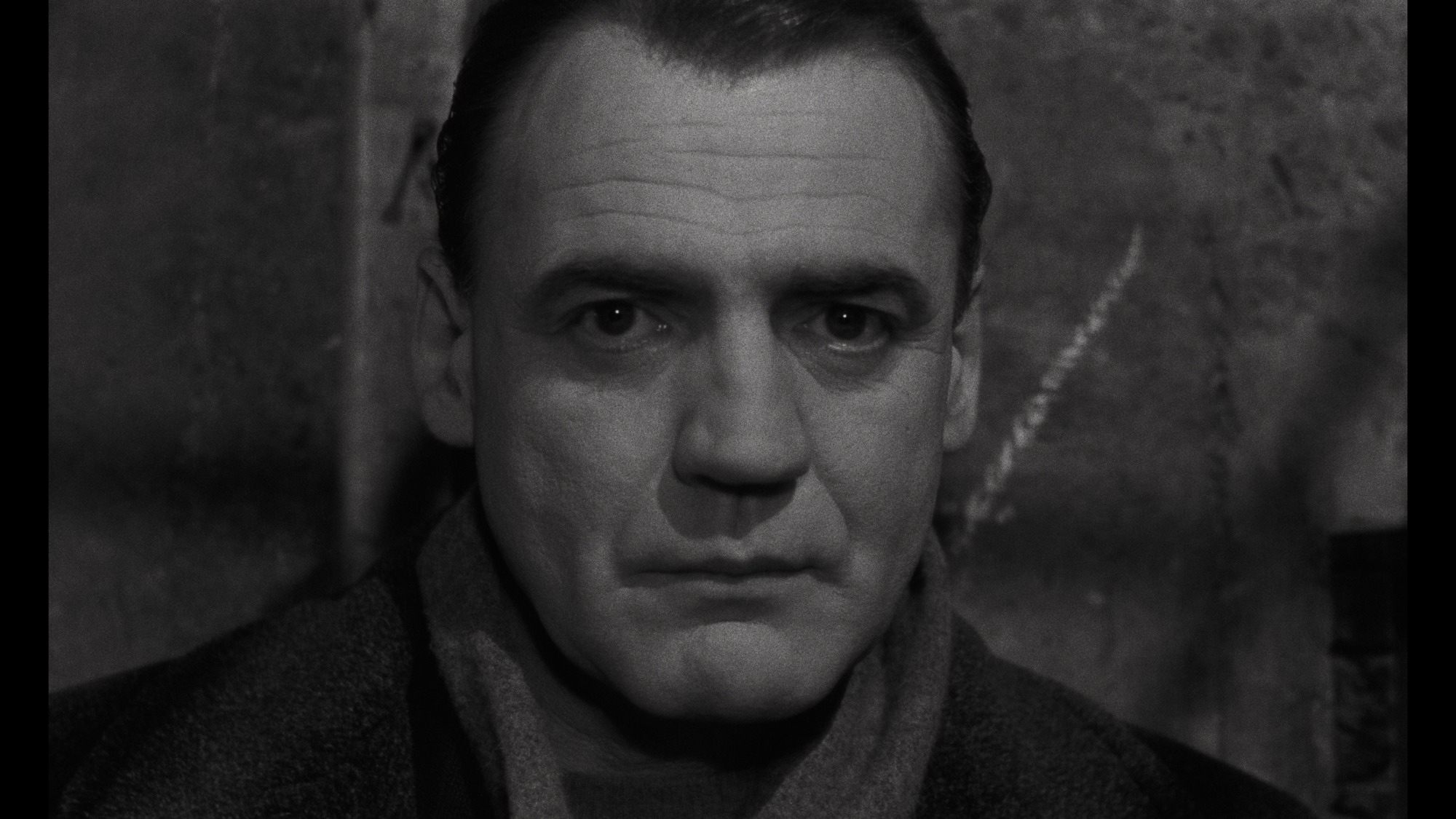 Screen capture from Wings of Desire