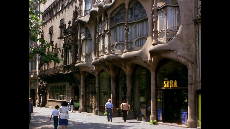 Screen capture from Antonio Gaudí