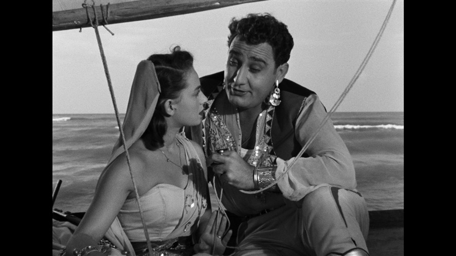 Screen capture from Essential Fellini