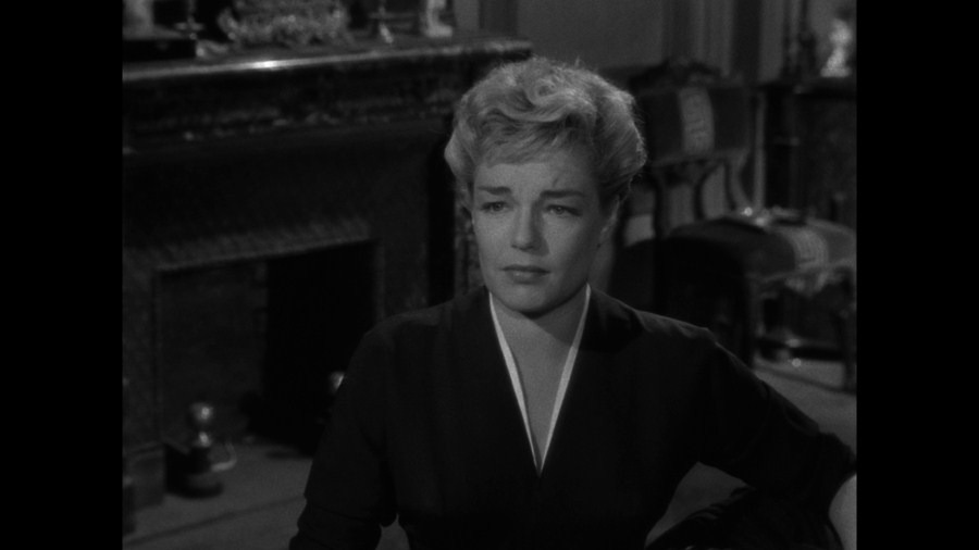 Screen capture from Diabolique