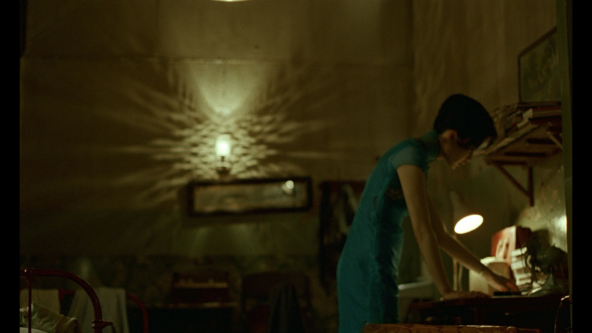 Screen capture from In the Mood for Love