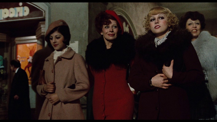Screen capture from Essential Fellini