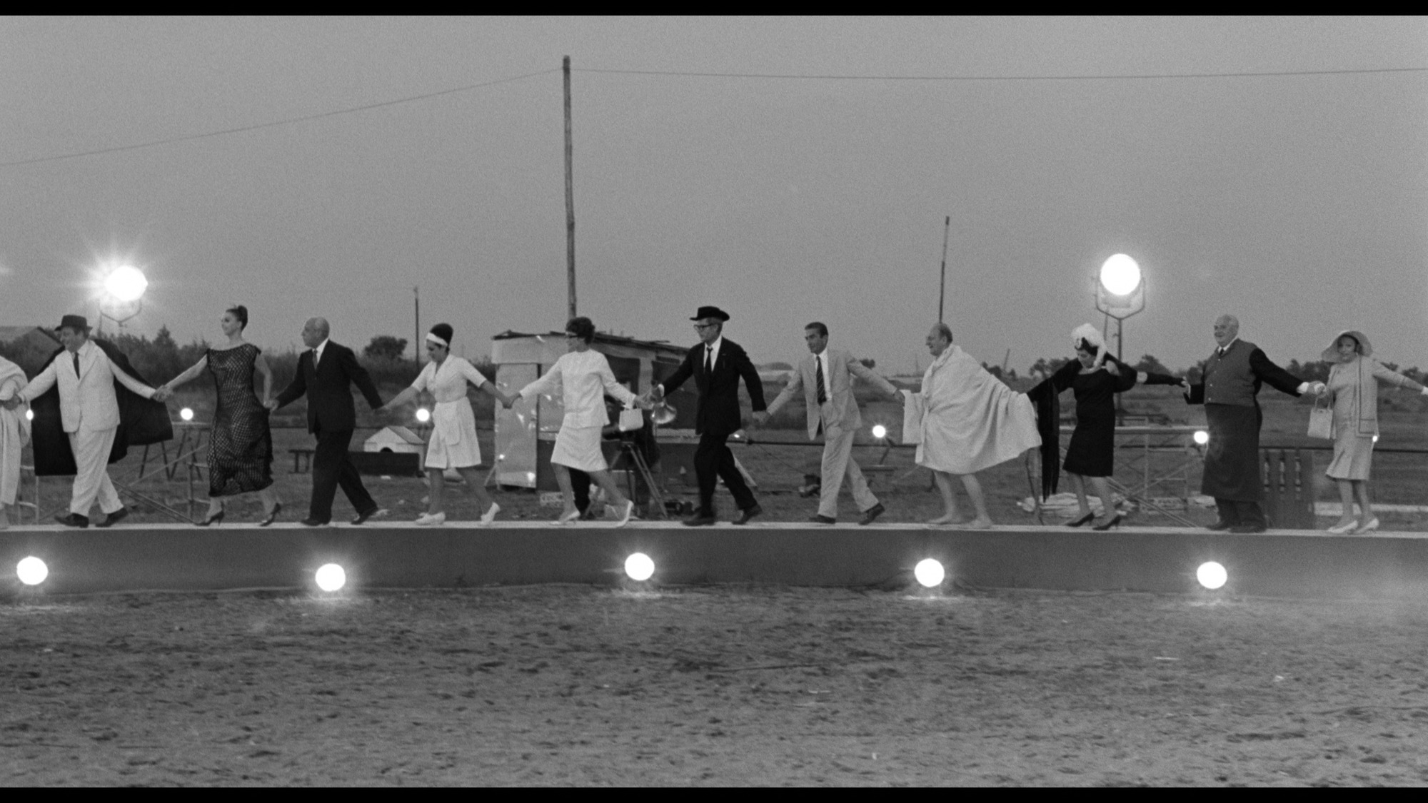 Screen capture from 8½