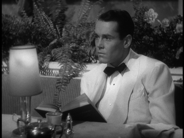 Screen capture from The Lady Eve