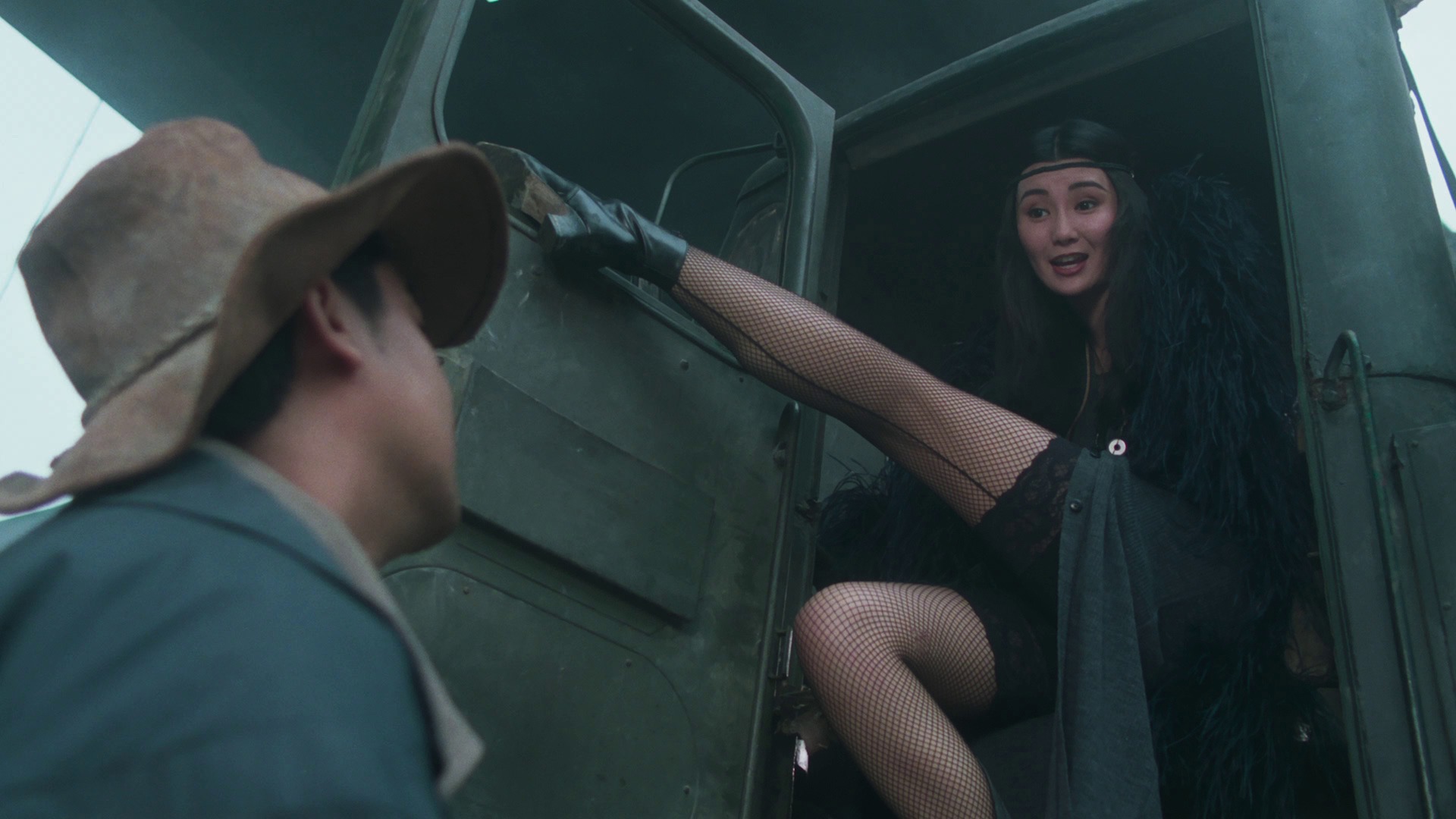 Screen capture from The Heroic Trio / Executioners