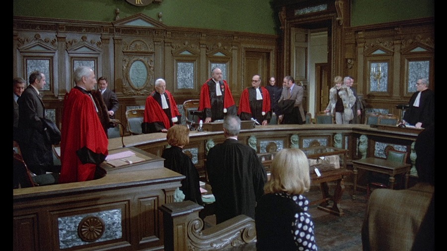 Screen capture from The Phantom of Liberty