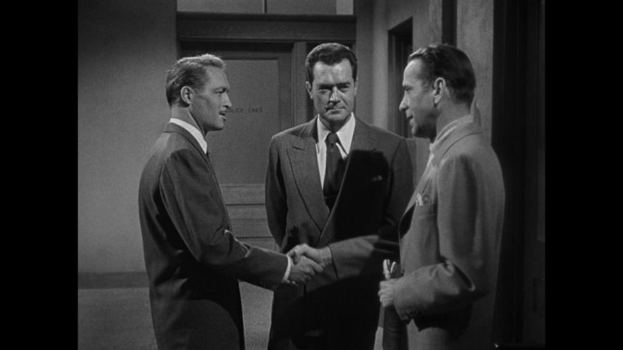 Screen capture from In a Lonely Place