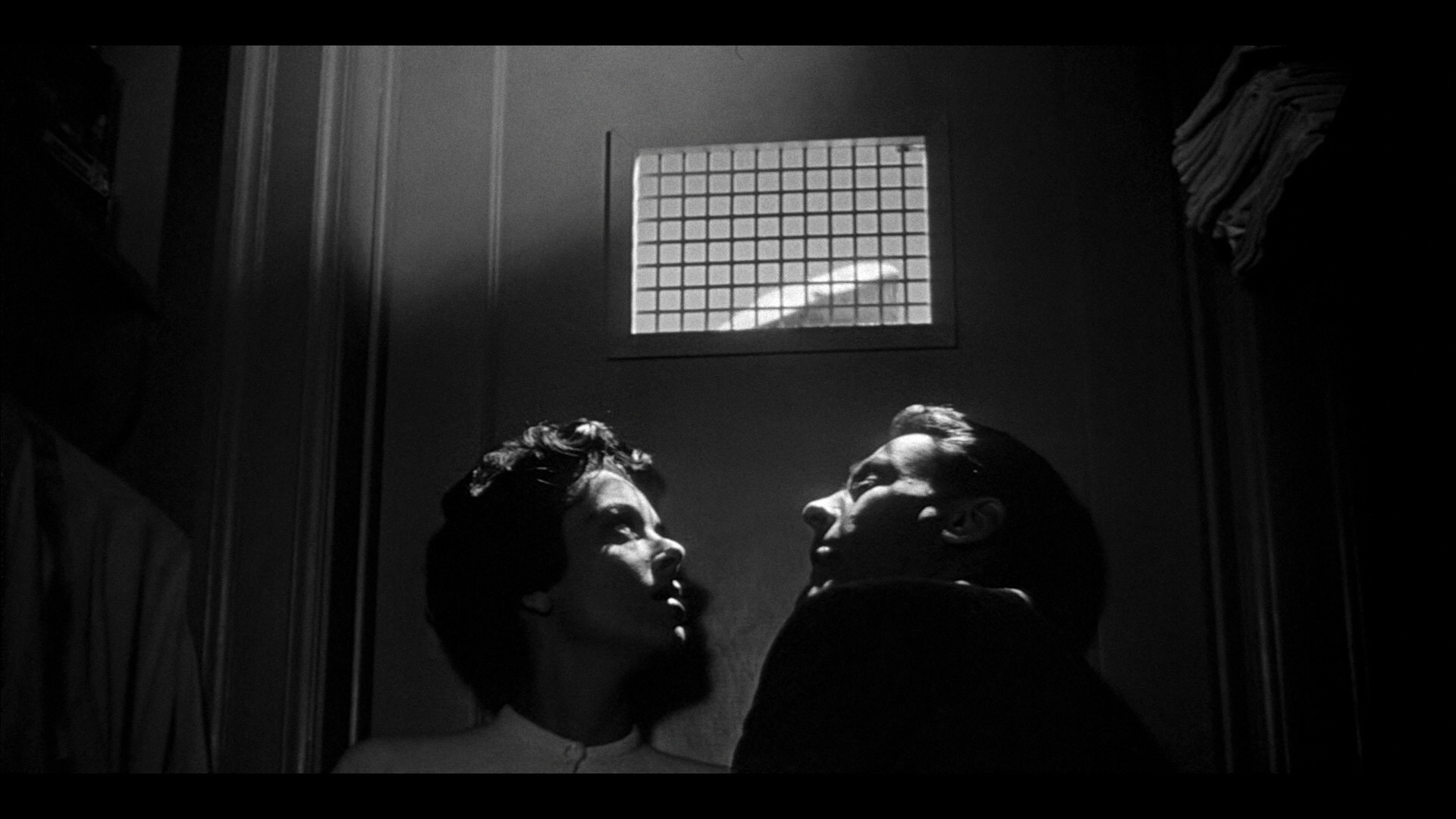 Screen capture from Invasion of the Body Snatchers