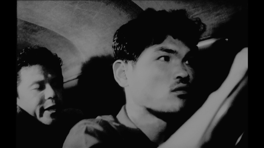 Screen capture from Trances / The Housemaid