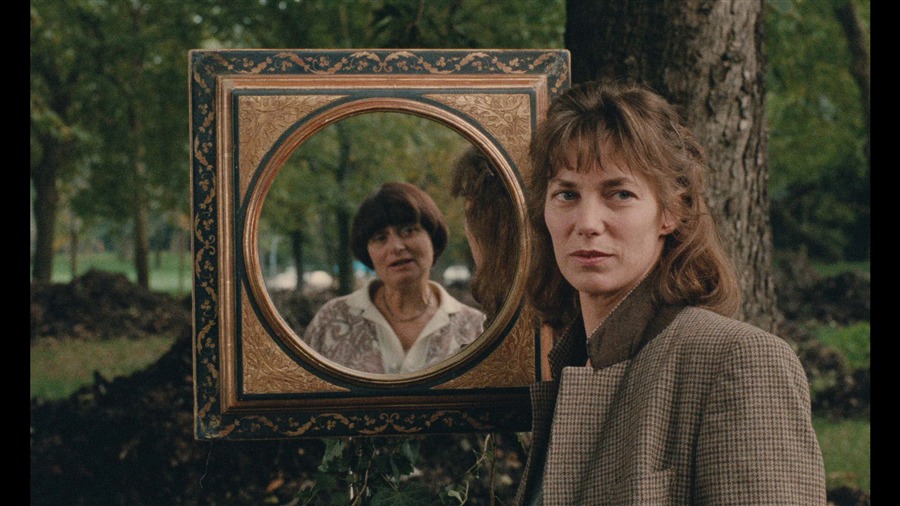 Screen capture from The Complete Films of Agnès Varda