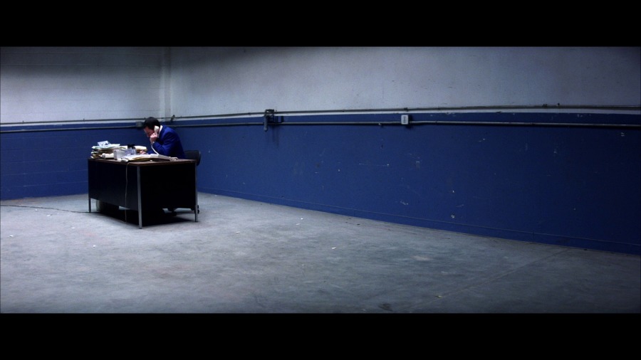 Screen capture from Punch-Drunk Love