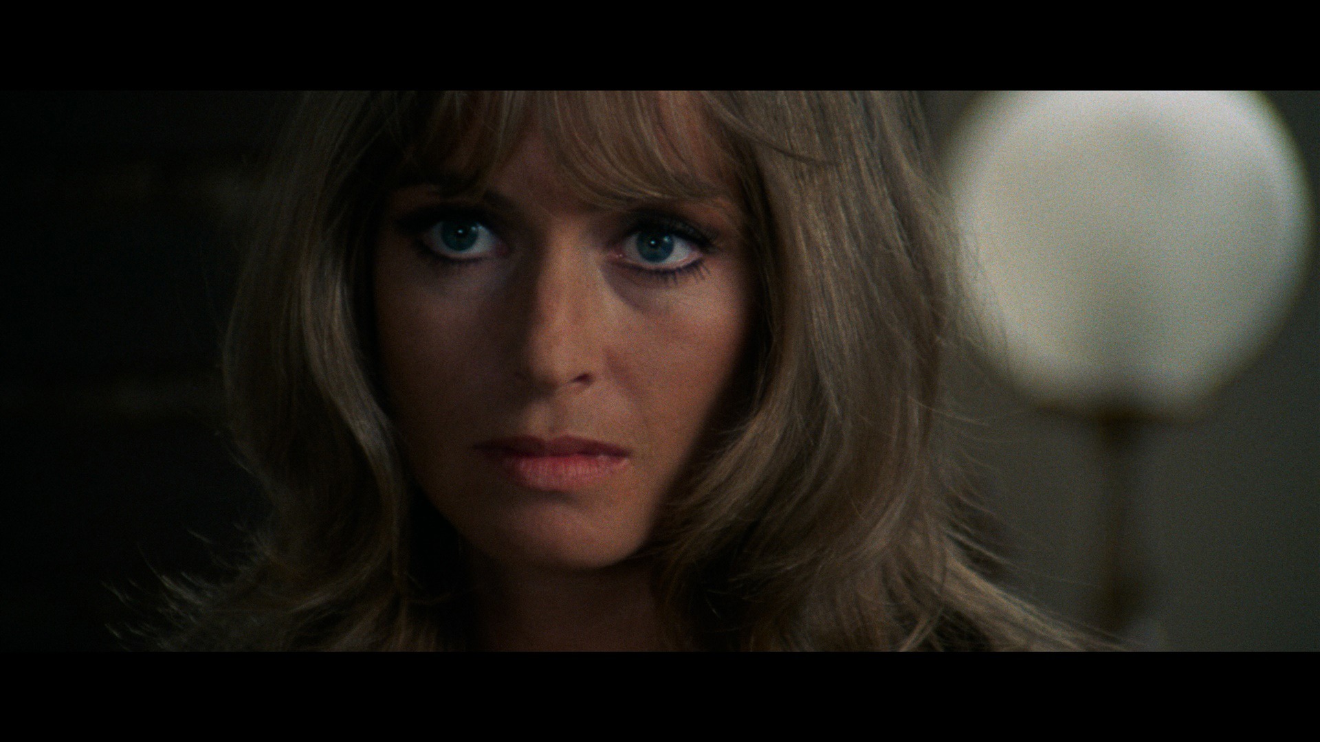 Screen capture from The Bird with the Crystal Plumage