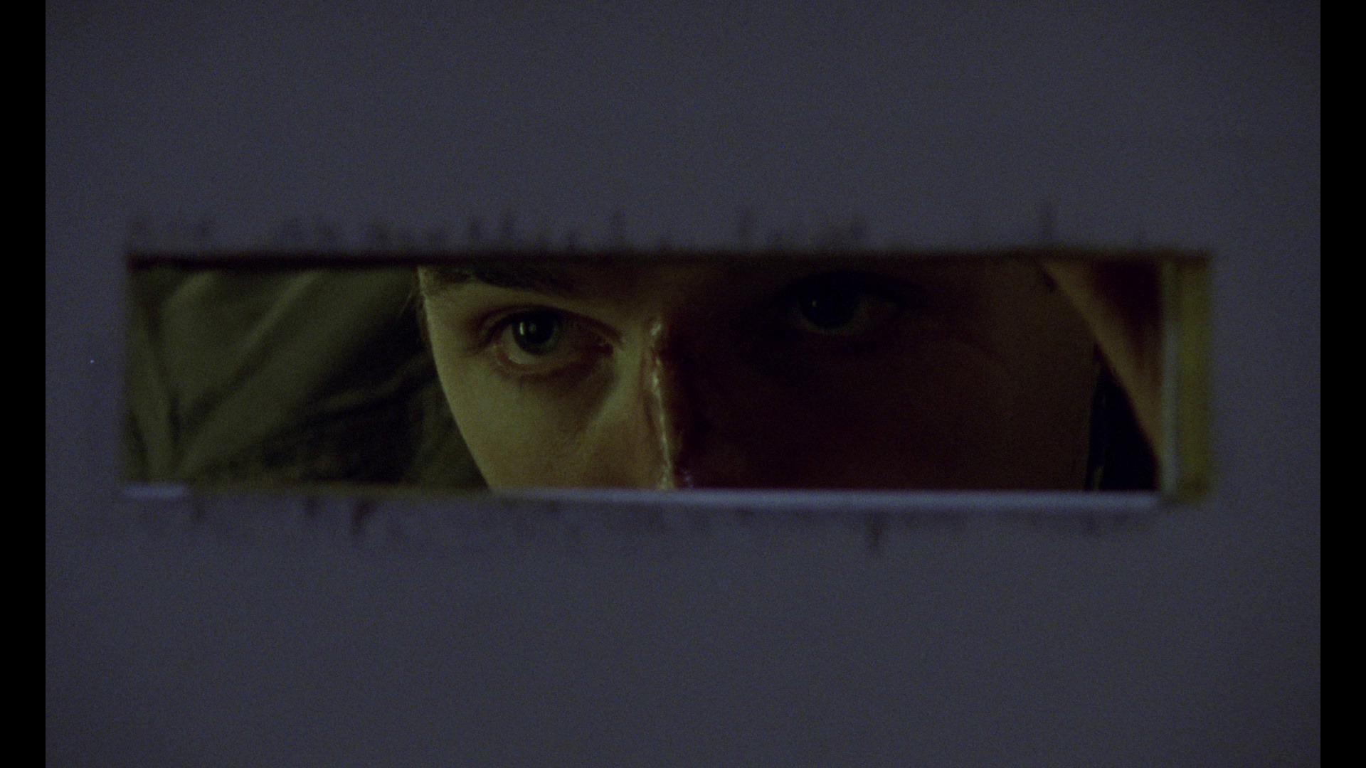 Screen capture from Nil by Mouth