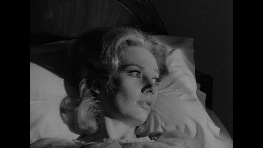 Screen capture from Carnival of Souls