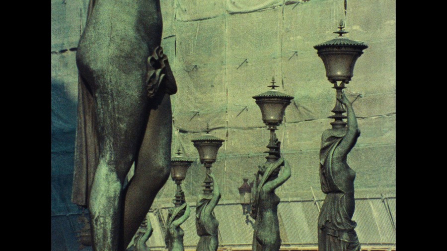 Screen capture from The Complete Films of Agnès Varda