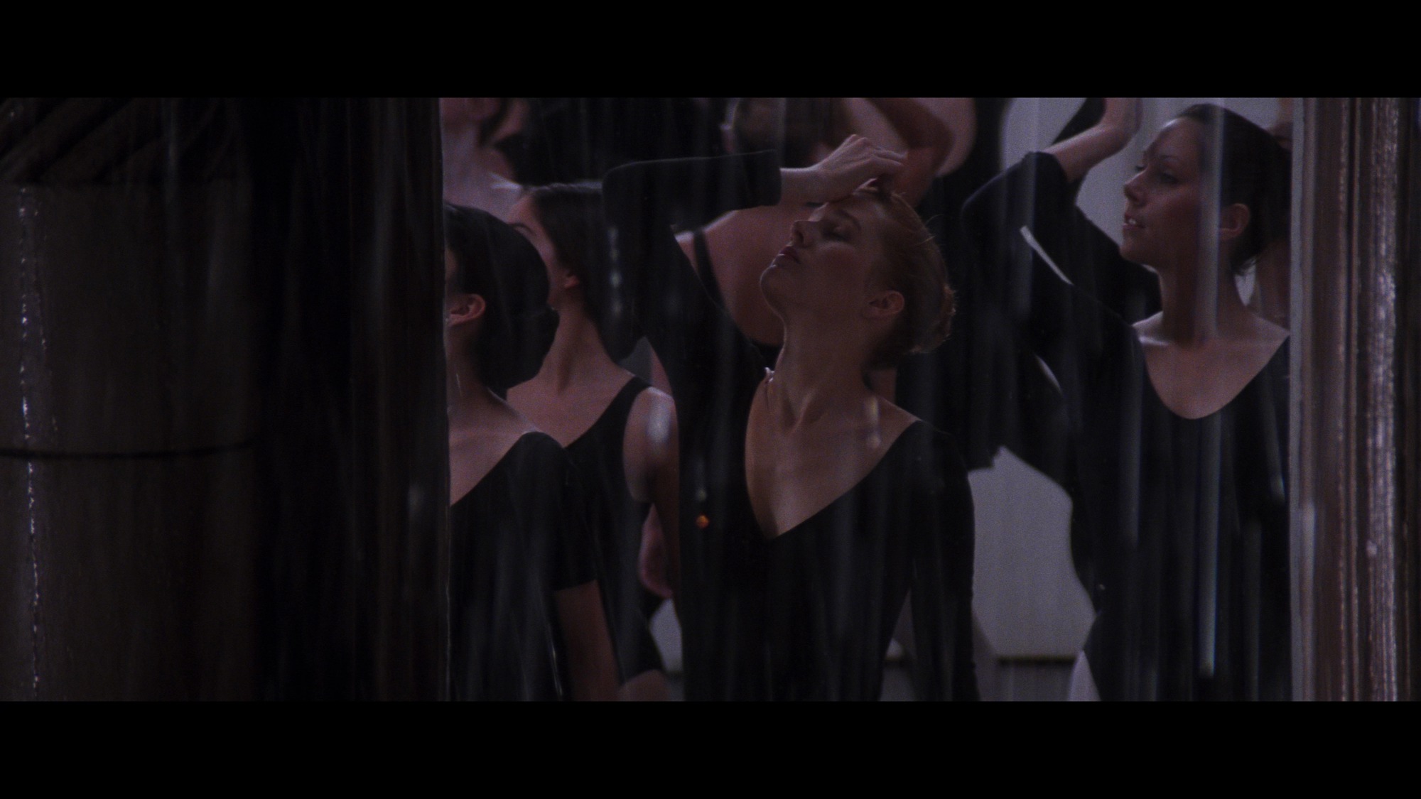 Screen capture from Carlito's Way