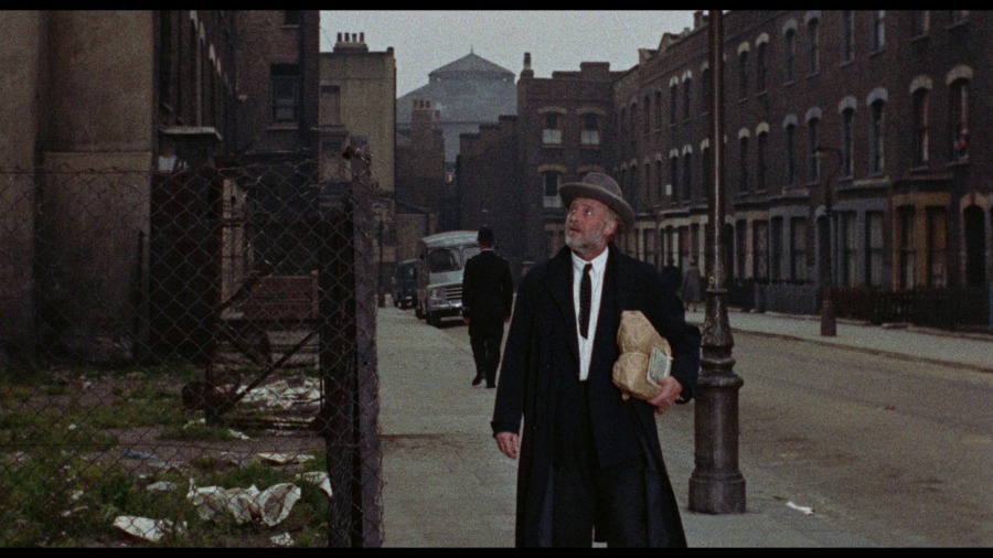 Screen capture from Gideon's Day
