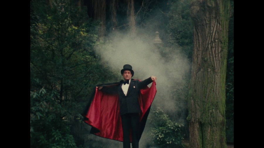 Screen capture from The Complete Films of Agnès Varda