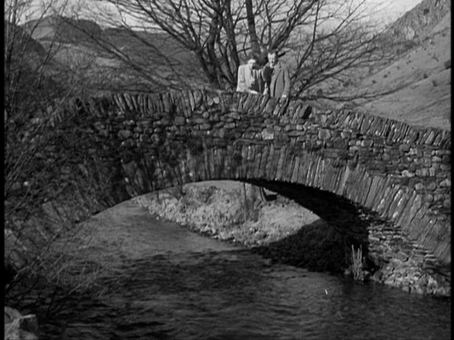 Screen capture from Brief Encounter
